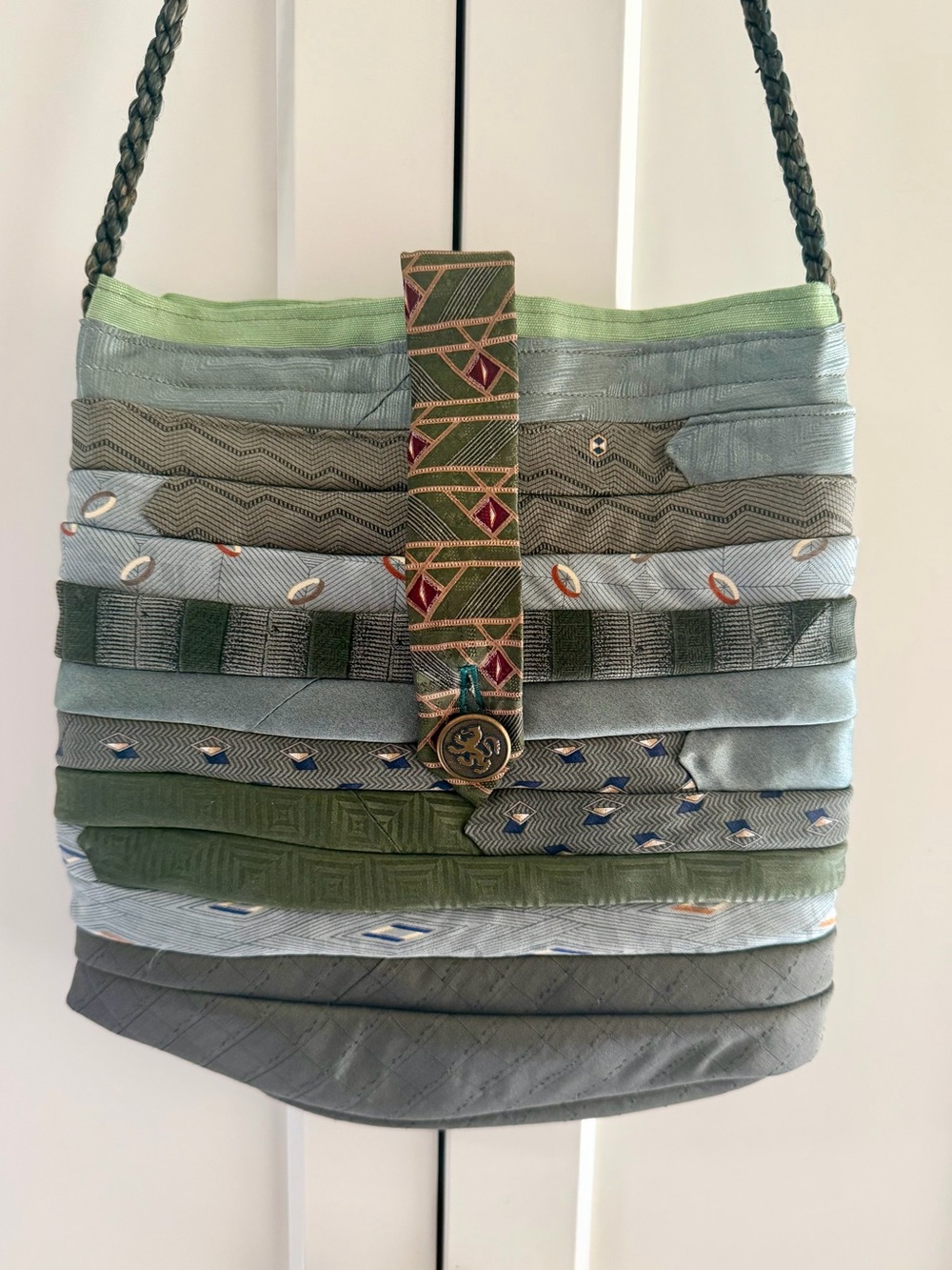 Shoulder bag - Artisan made in Humboldt, CA from gorgeous silk neckties - Picture 3 of 5